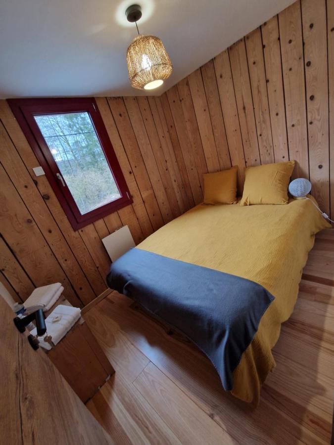 Chalet De La Foret 1 A 6 Pers Saint-Sauveur  Exterior foto